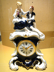 Фарфоровые часы Royal Dux Bohemia